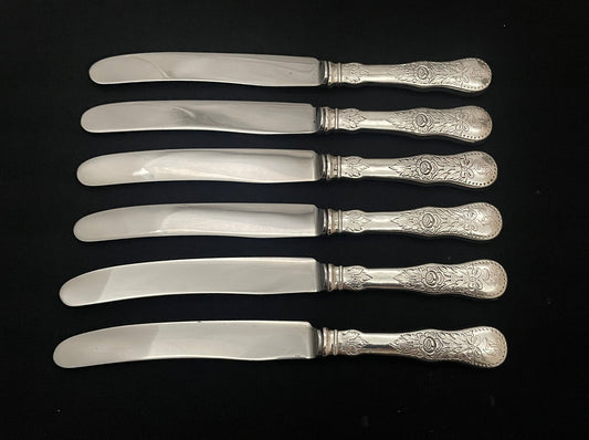 Flat Rose store kniver i 830s