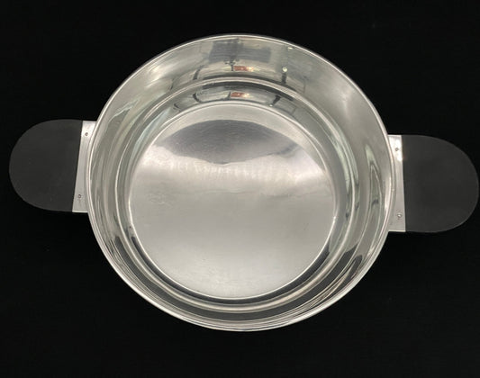 Silver bowl or serving bowl in the 830s by David Andersen