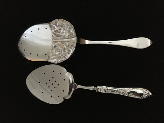 Hævede fiskeskovle i rosa sølv i 830'erne af Th Marthinsen