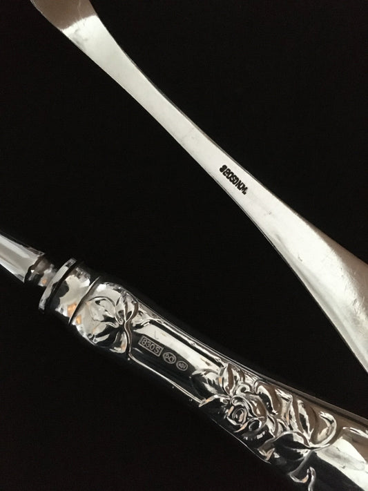 Upphöjda rosésilver fiskeskyfflar på 830-talet av Th Marthinsen