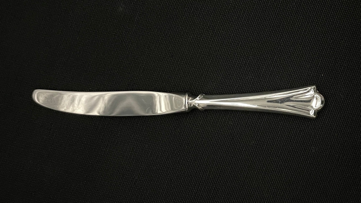 Lilje sølv frukt / dessert kniv 17.2 cm i 830s av Magnus Aase og Th Olsens Eftf