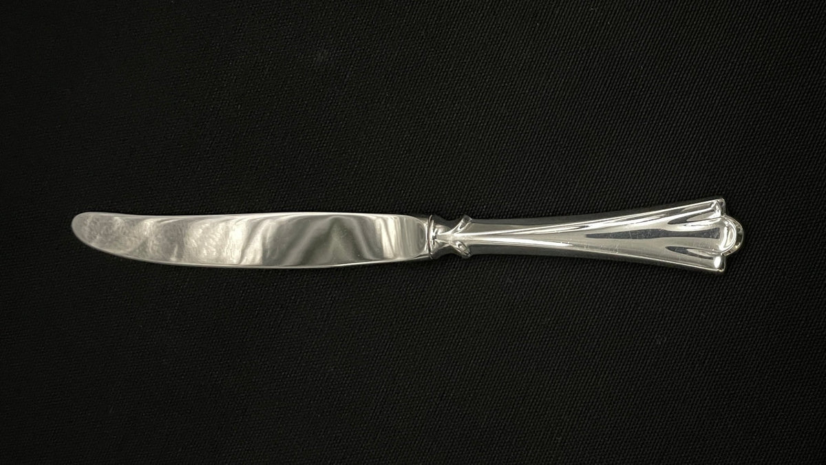 Lilje sølv stor kniv 23.6 cm i 830s av Magnus Aase og Th Olsens Eftf