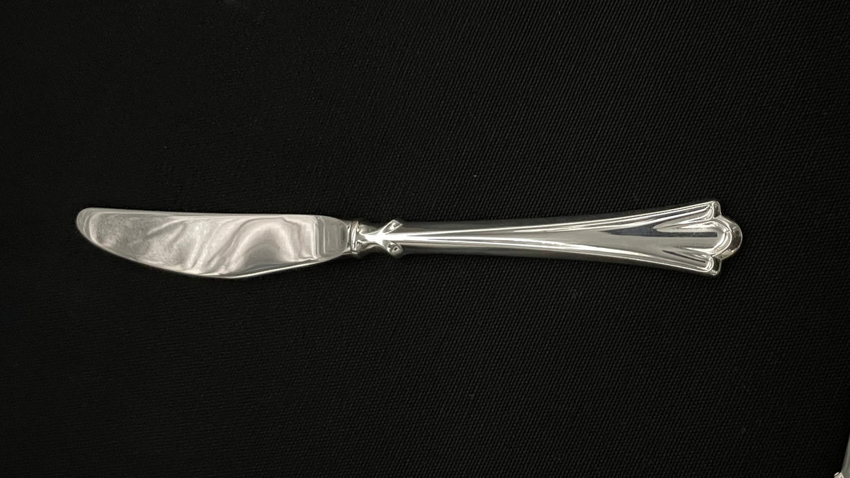 Lilje sølv kniv med langt skaft 20.5 cm i 830s av Magnus Aase og Th Olsens Eftf