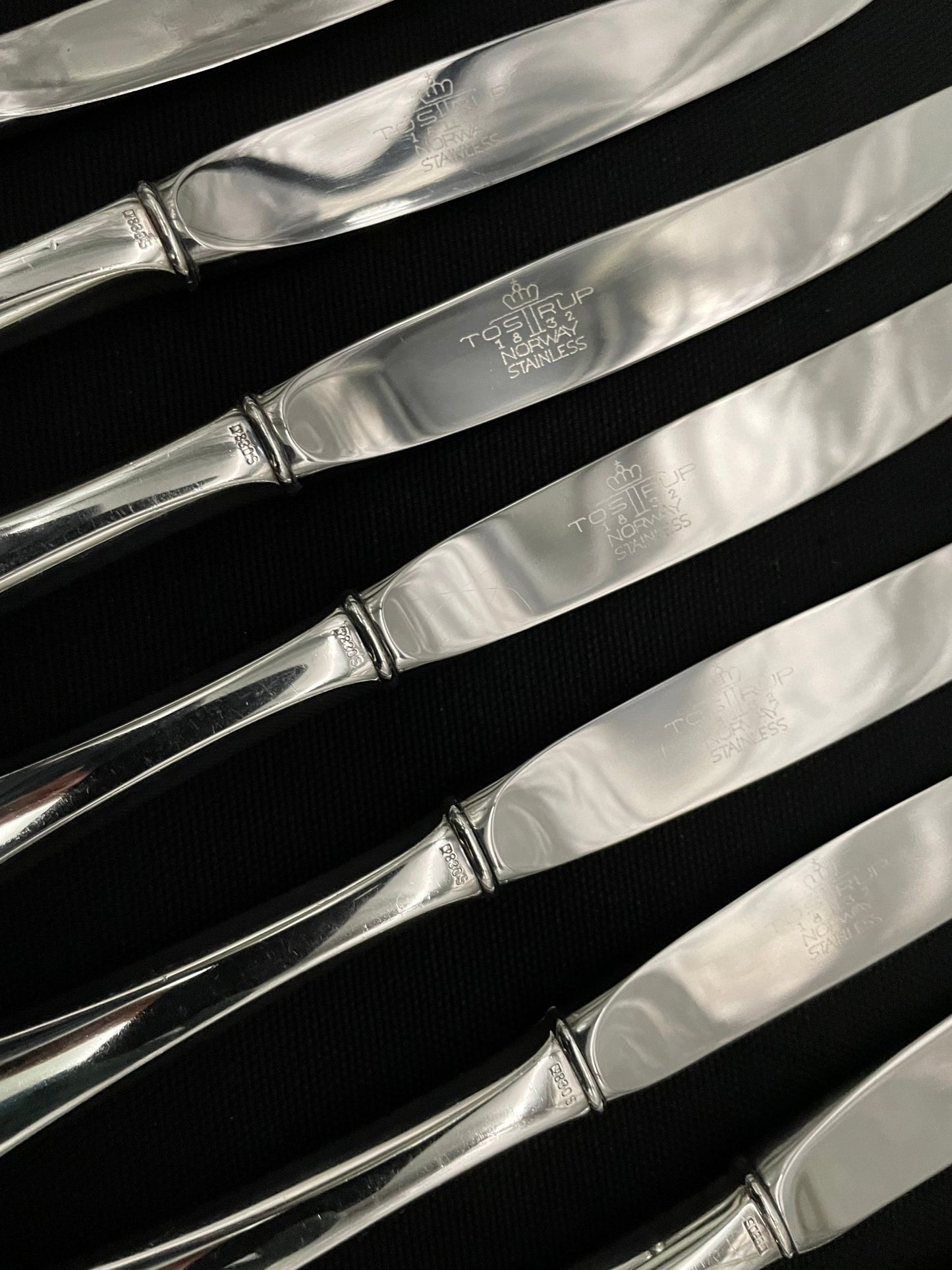 Pariser silver stora och små knivar på 830-talet av Tostrup