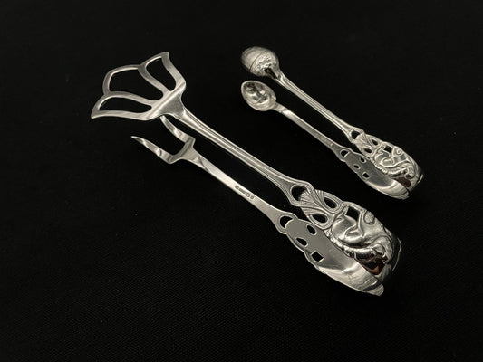 Ekorn sølv serverings deler i 830s av Th Marthinsen