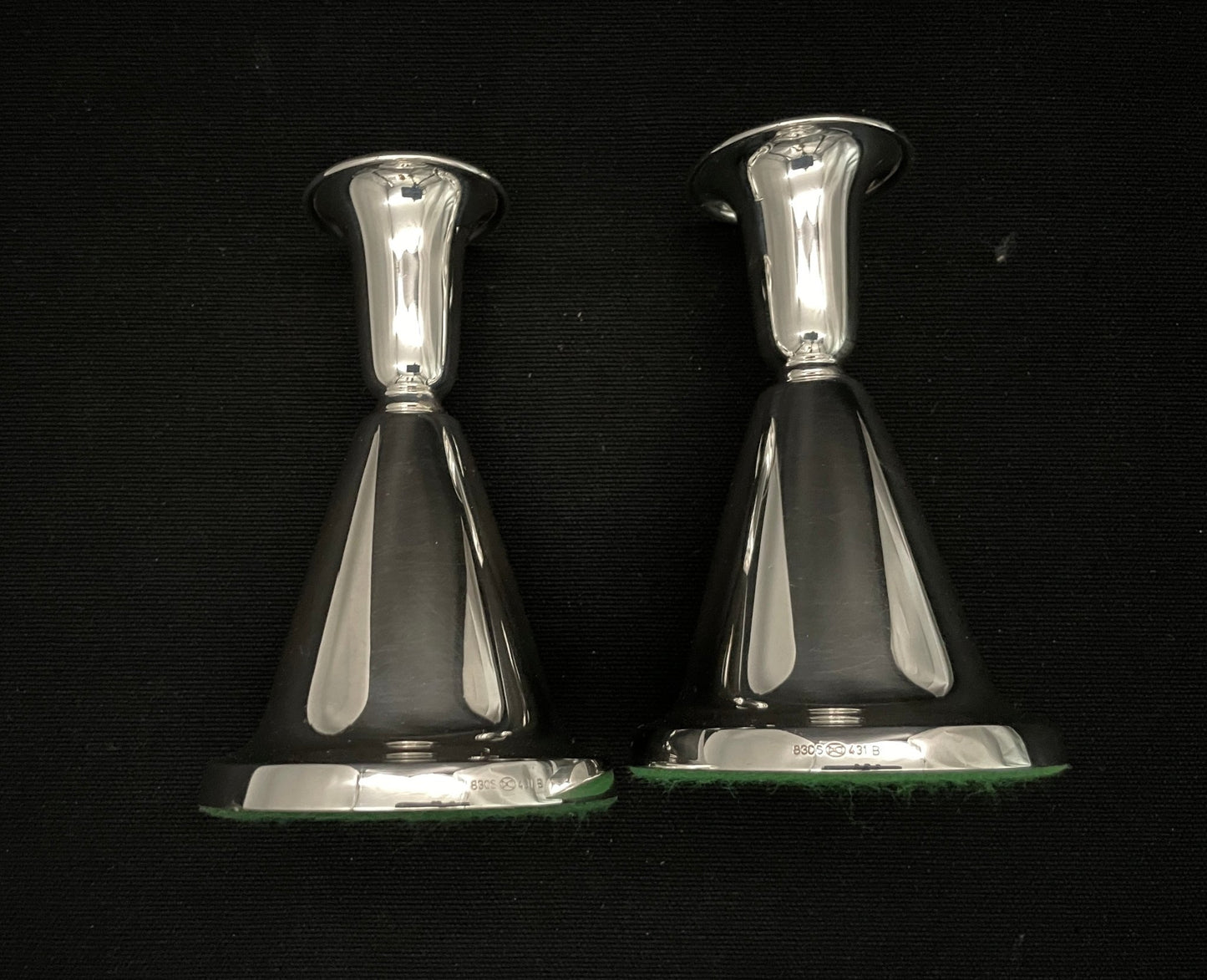 Klokke lysestake av Th Marthinsen (431C) i 830s