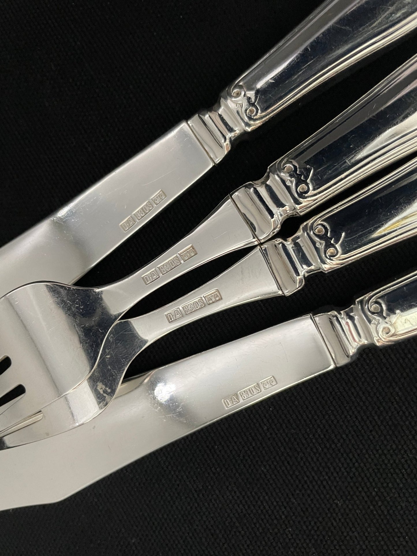 Fluted silver fishing cutlery in solid silver 830s by David Andersen