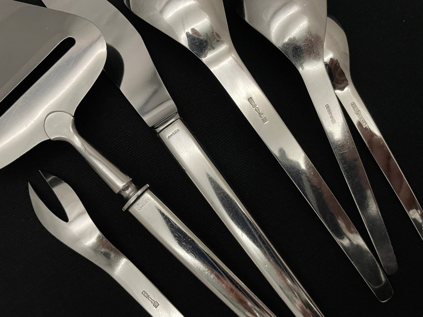 Polar sølvbestik i 830'erne af Nils Hansen Sølvvarefabrikk ASi