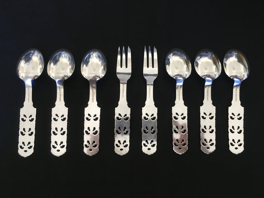 Kloster silver dessert spoons and cake forks in the 830s by Brødrene Lohne