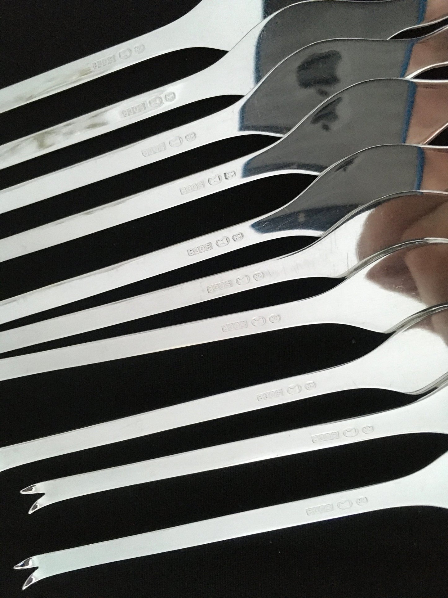 Raised Rose Silver Lobster Forks / Shellfish Forks på 830-talet av Th Marthinsen