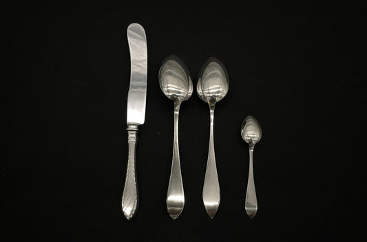 Spissgravert Sølvbestikk Bakside