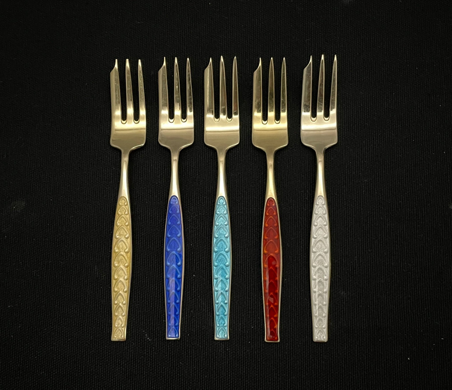 Aksel Holmsen arbeider i 830s og 925s 1904-1971