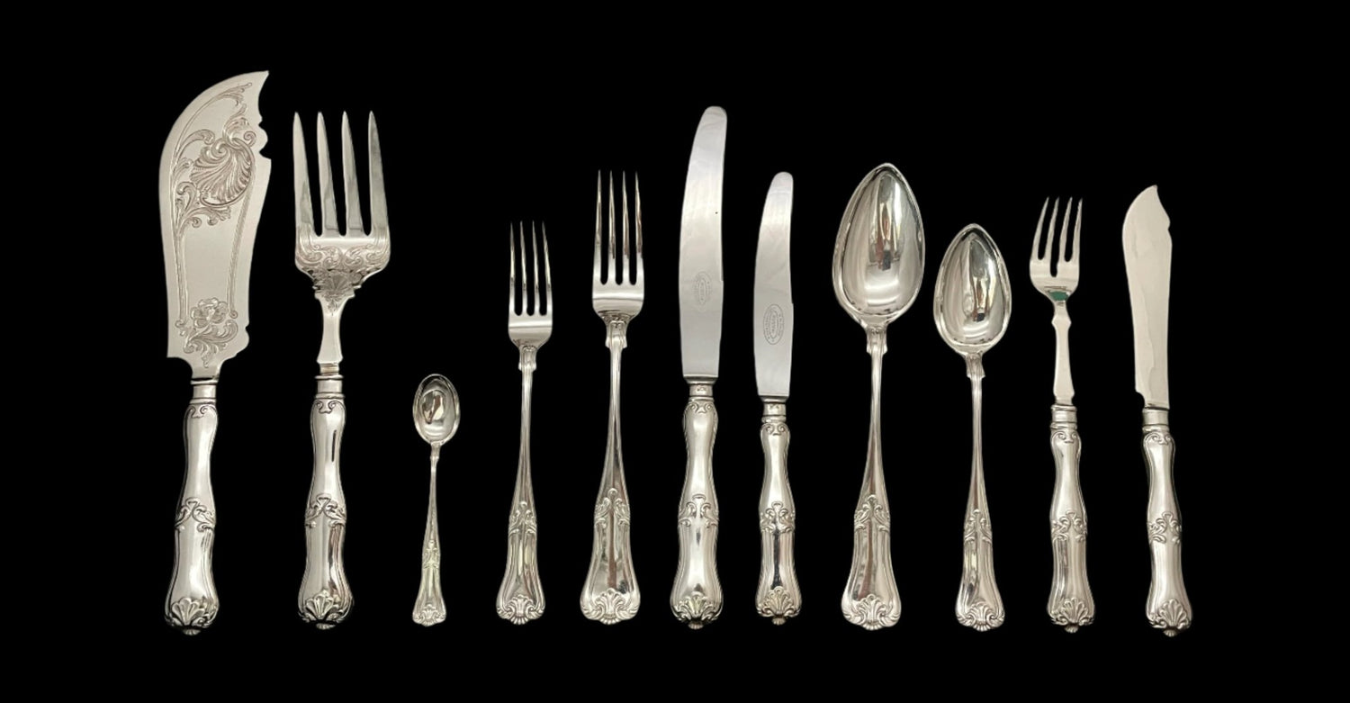 Royal sølvbestikk i 830s av Thune 1890