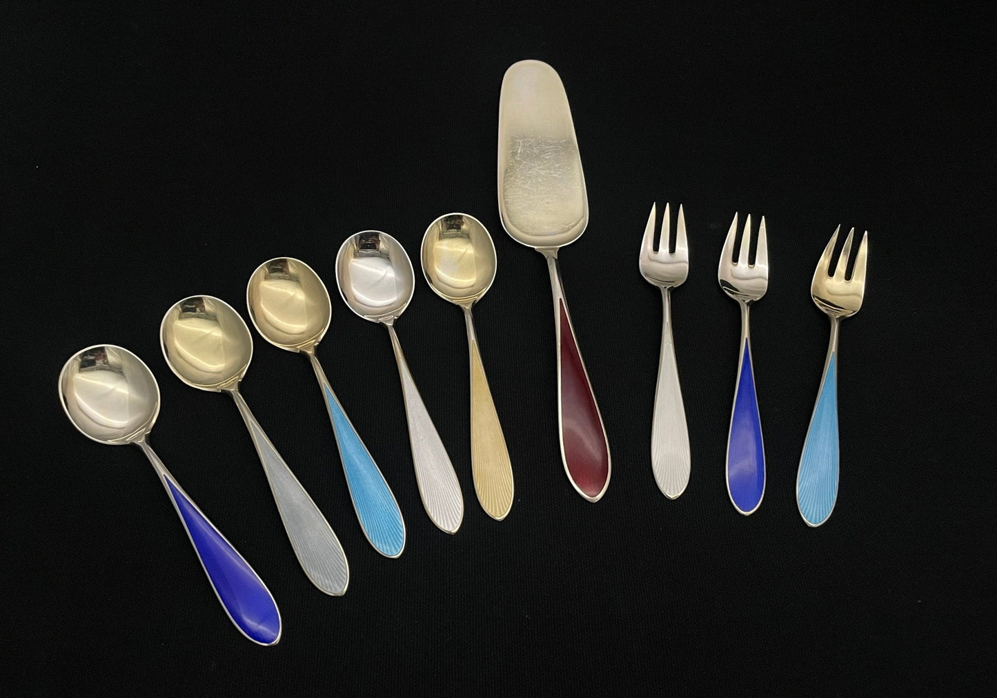 Sølv kake gaffel, dessert skje og kakespade med emalje i 925s av Thune