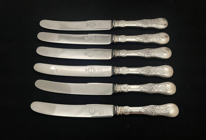 Flat Rose store kniver i 830s