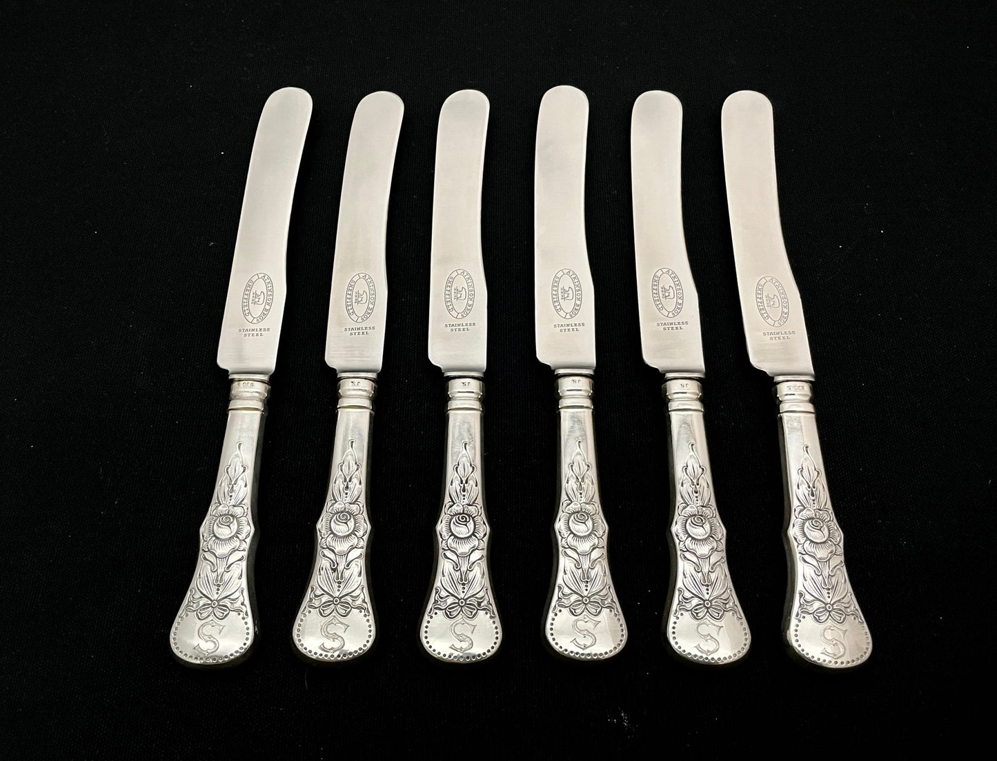 Flat Rose sølvkniver i 830s50