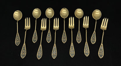 Kake gaffel og Dessert skje med emalje i 925s av Johan G Kjærland