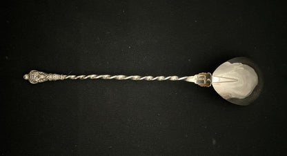 Sjeldent sølv i 13 1/4 skjeer og spader alt i eldre varianter