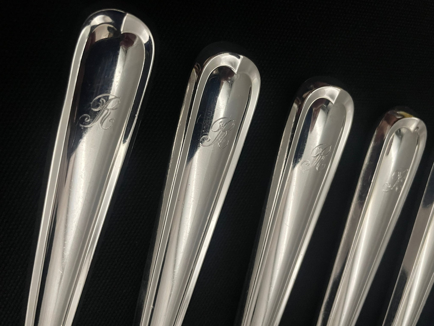 Jubileum sølvbestikk kniver i stor størrelse 23.0cm i 830s