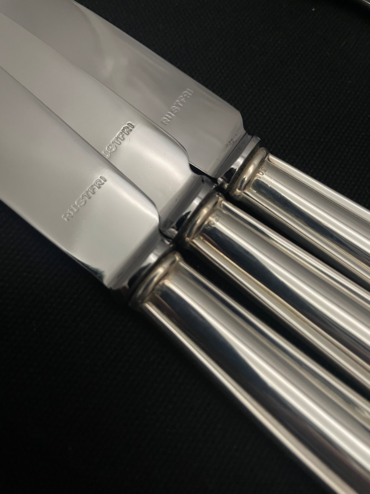 Jubileum sølvbestikk kniver i 830s eldre modell av Tostrup