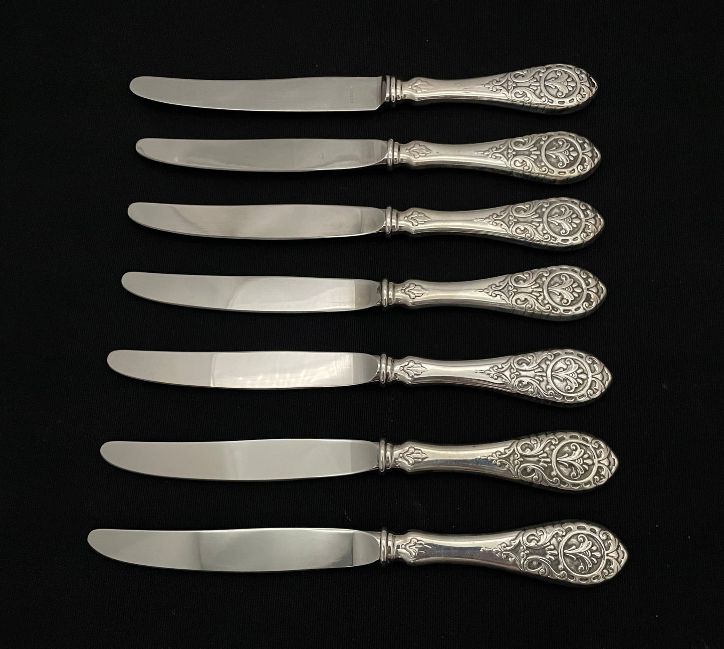 Renessansesølv store kniver I 830s av Ottar Hval