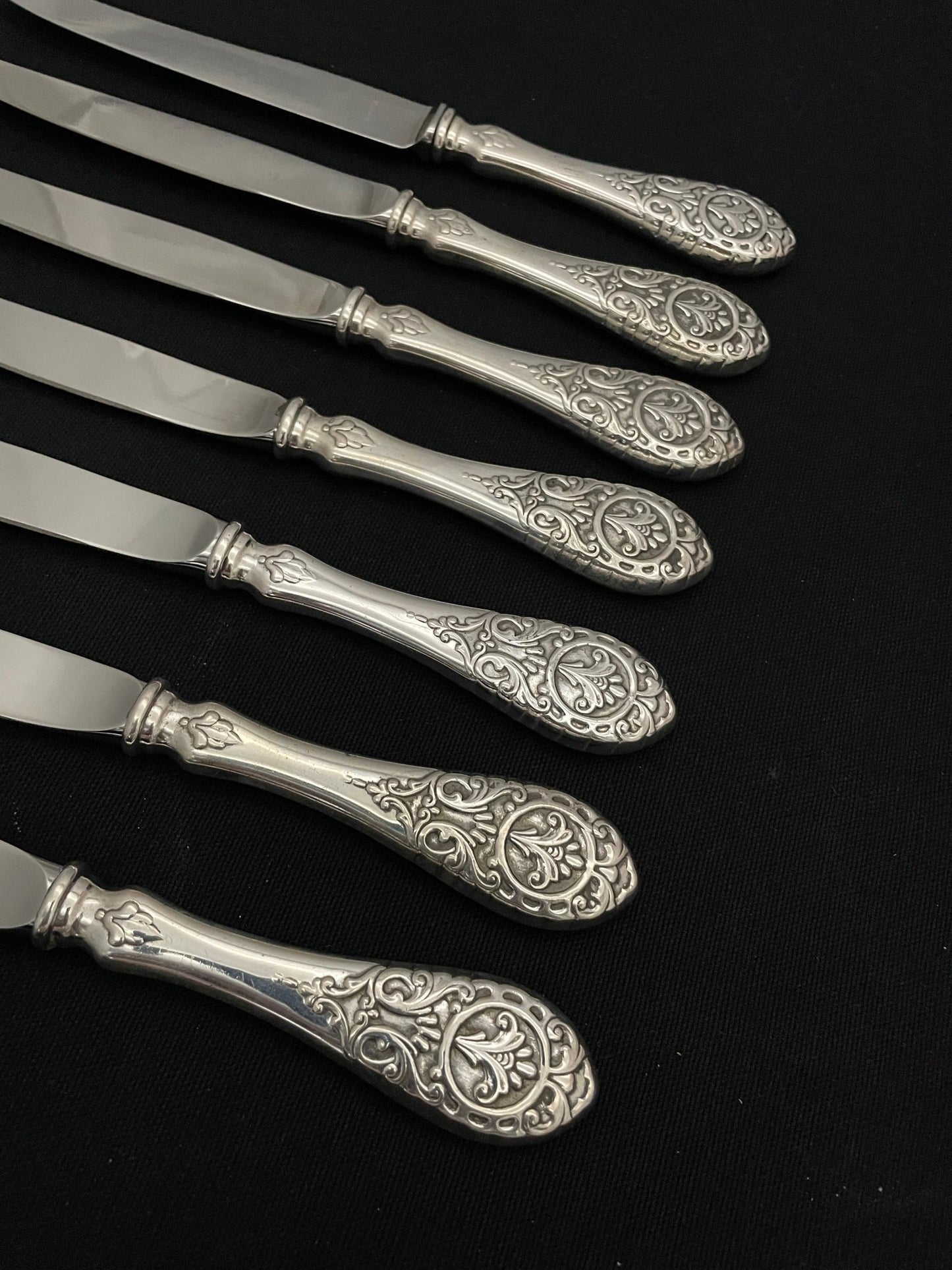 Renessansesølv store kniver I 830s av Ottar Hval