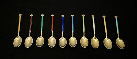 Mokkaskje Emalje Forgylt