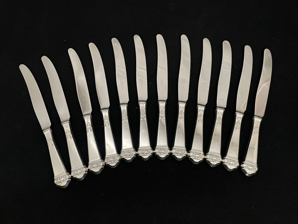 Saga sølv kniv bakside