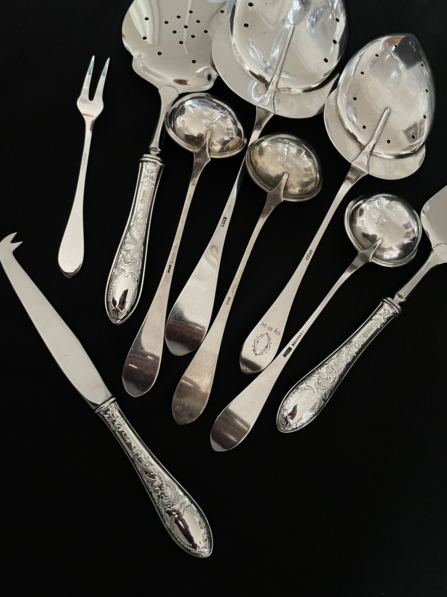 Drage Sølvbesstikk Serveringsdeler bakside