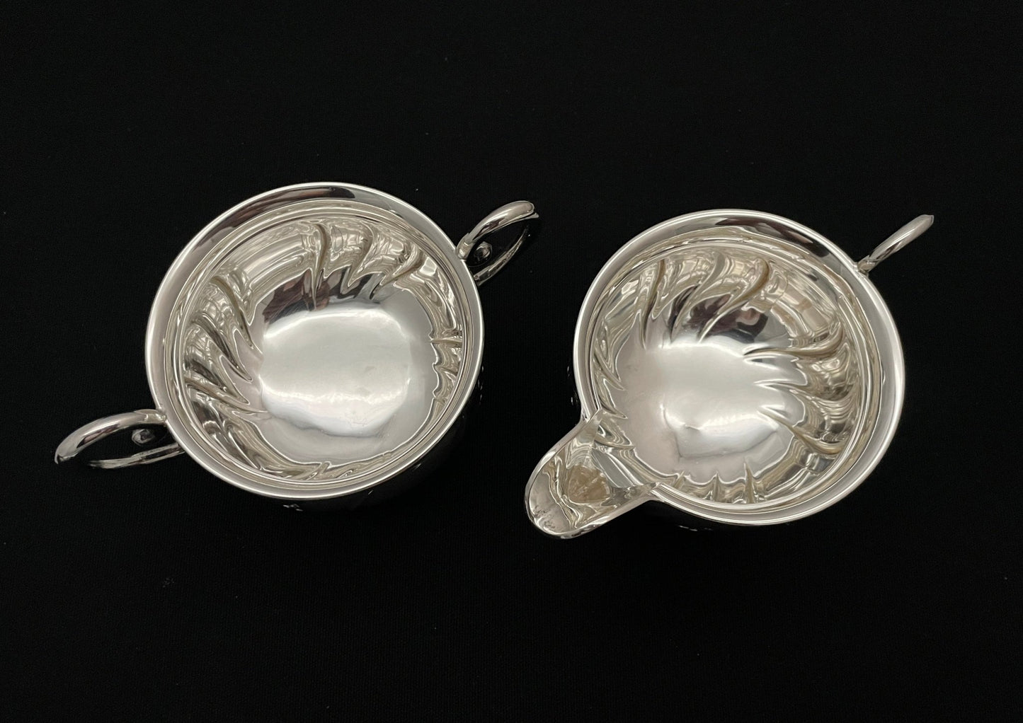 Sett nr 4 Fløtemugge og Sukkerkopp Magnus Aase ovenfra