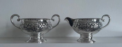 Sett nr 3 Fløtemugge og Sukkerkopp Magnus Aase fra siden