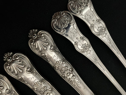 Kings Pattern silver cutlery in 830s and 925s