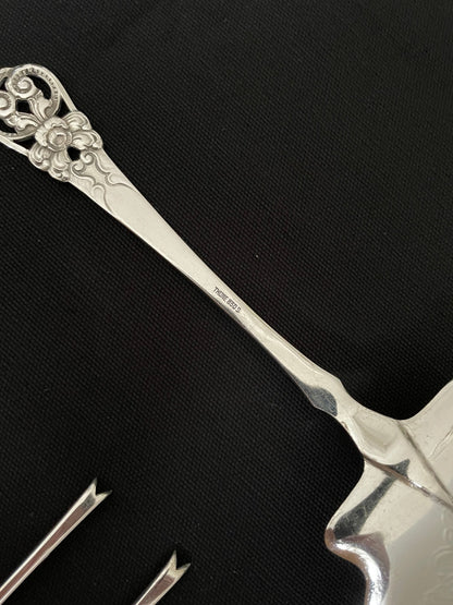 Baroque 1 silverware in 830s from Thune Silverware Factory