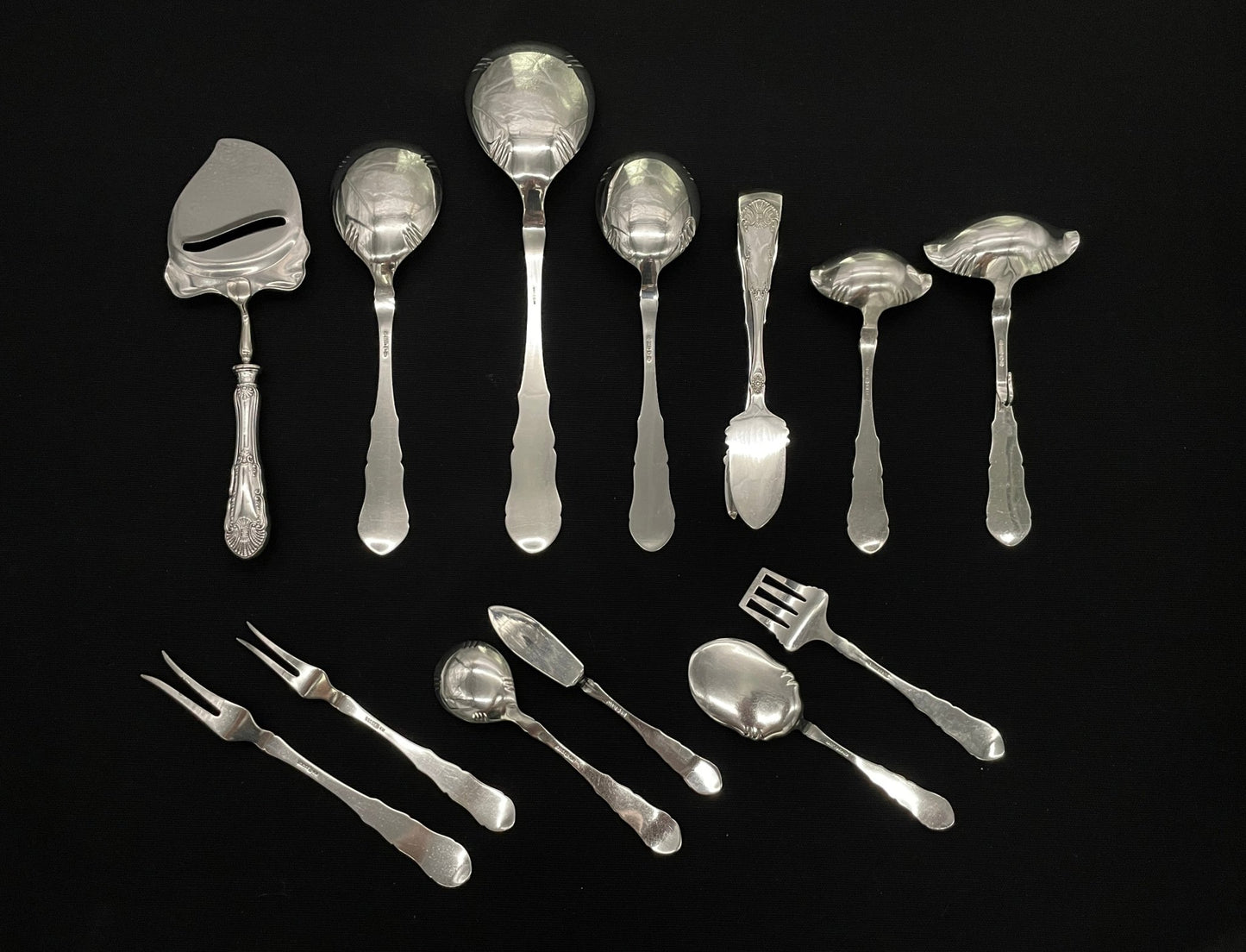 Iris silver serving pieces in various variants in the 830s by Th Olsens Eftf