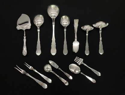 Iris silver serving pieces in various variants in the 830s by Th Olsens Eftf