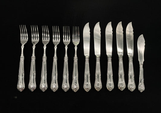 Double-pressed Mussel fishing cutlery in the 830s by David Andersen