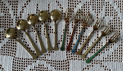 David Andersen silver enamel dessert forks and dessert spoons in 925s sterling.