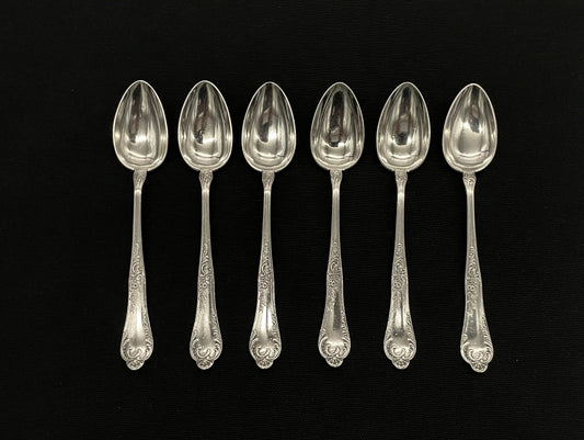 Facon 700 silver dessert spoons in the 830s by J. Tostrup