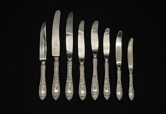 Opphøid Rose sølv kniver i ny og eldre modeller i 830 sølv