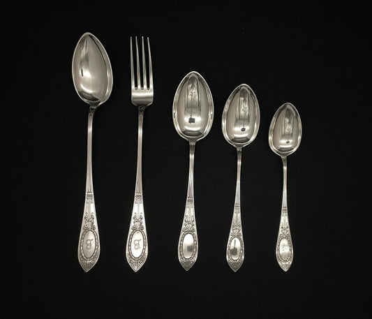 Facon 1500 silverware in 830s by Tostrup