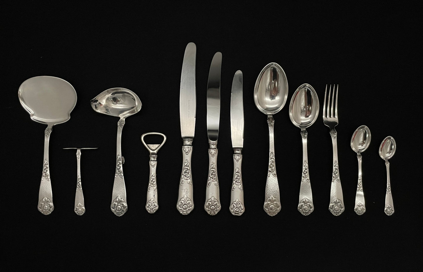 Cloudy silverware in 830s by Th Marthinsen.