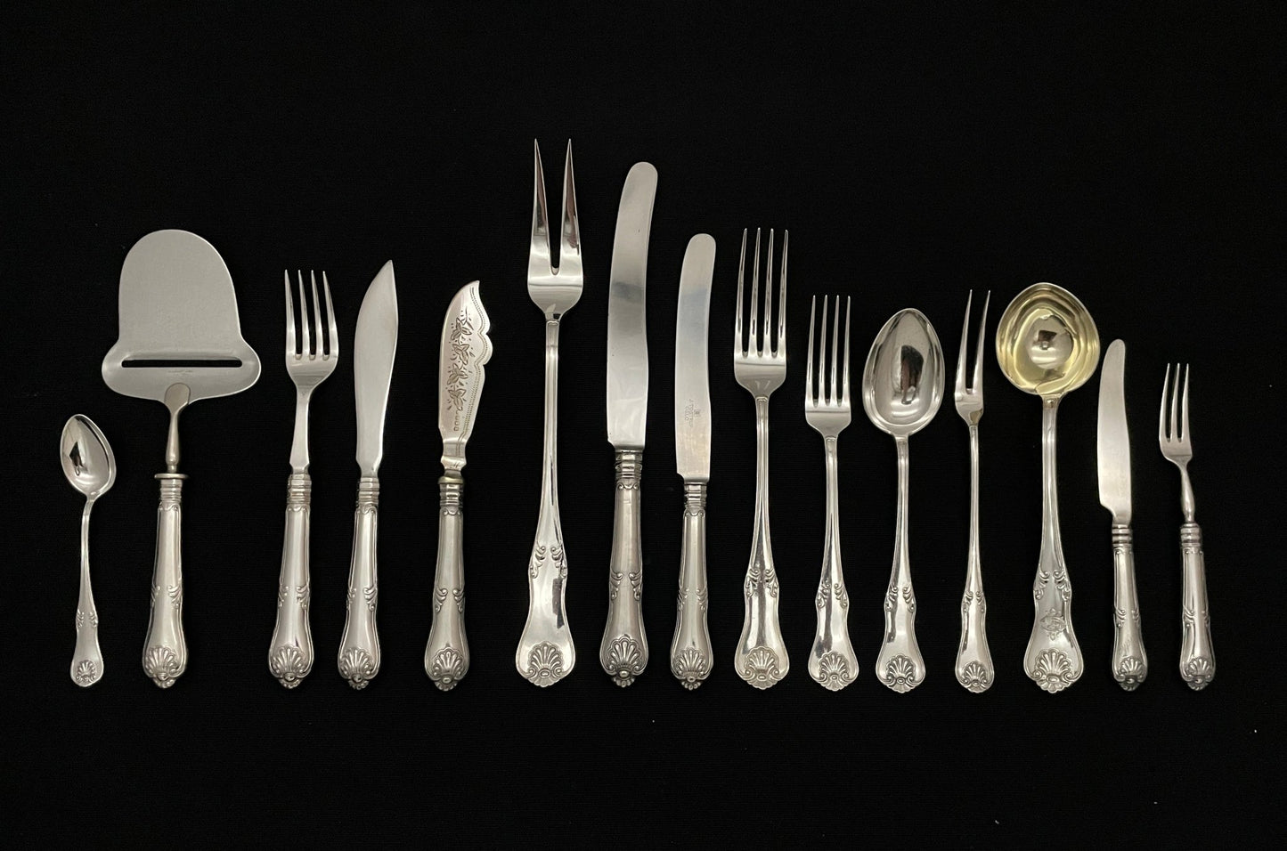 Queens Pattern silver cutlery in 830s by J Tostrup