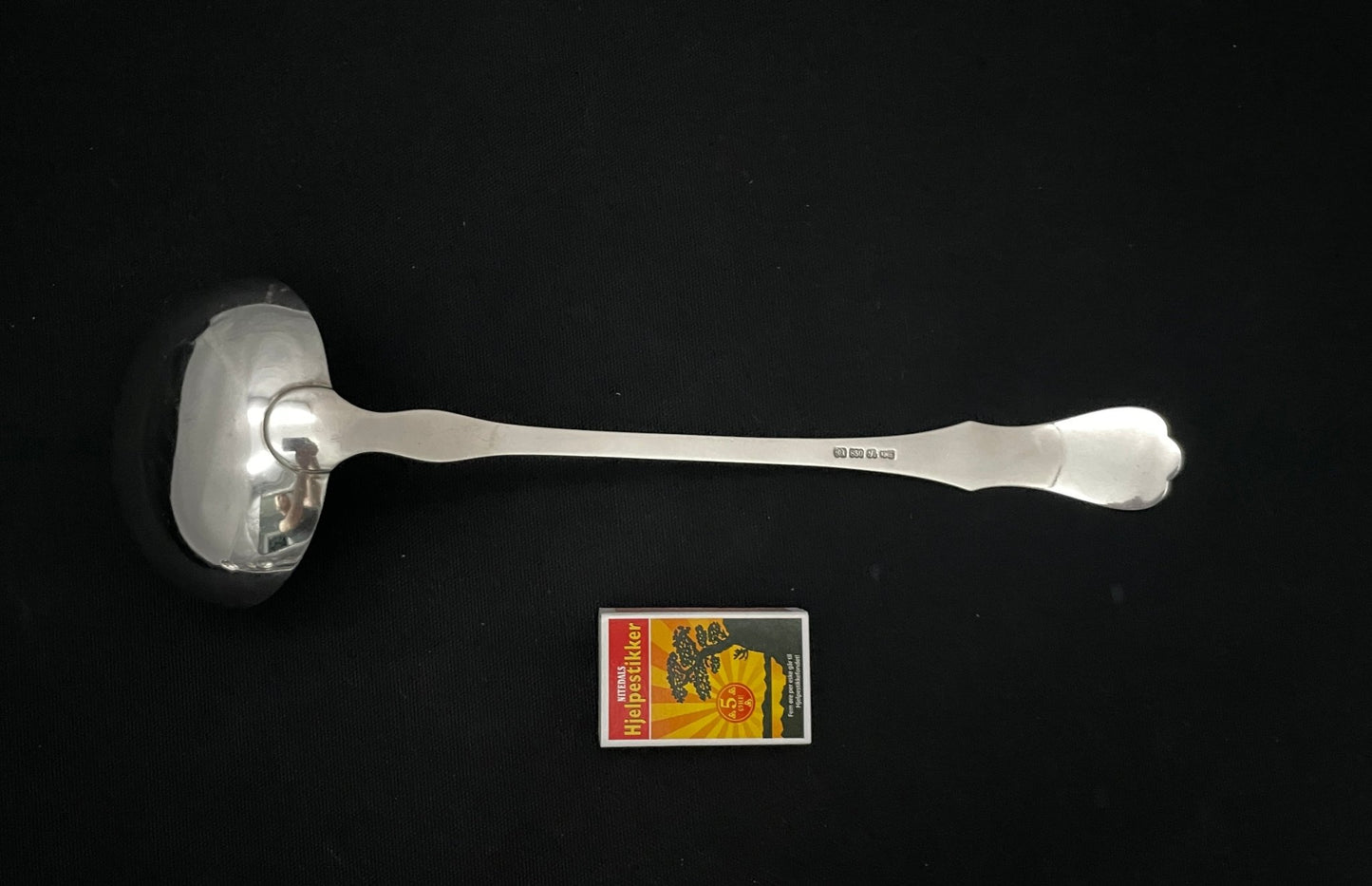 Musling Sølvbestikk Suppeøse Bakside