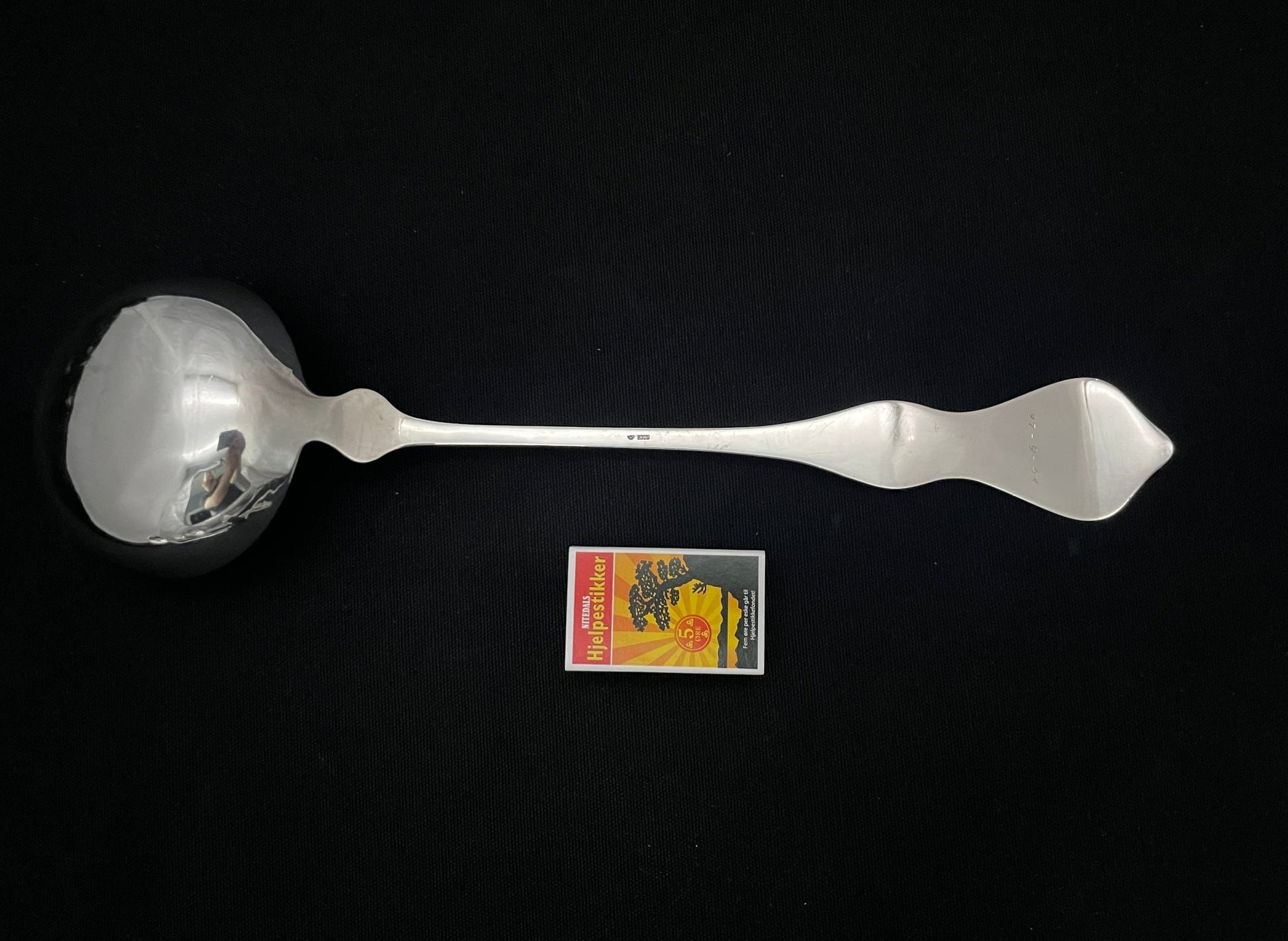 National Rokokko Sølvbestikk Suppeøse Bakside