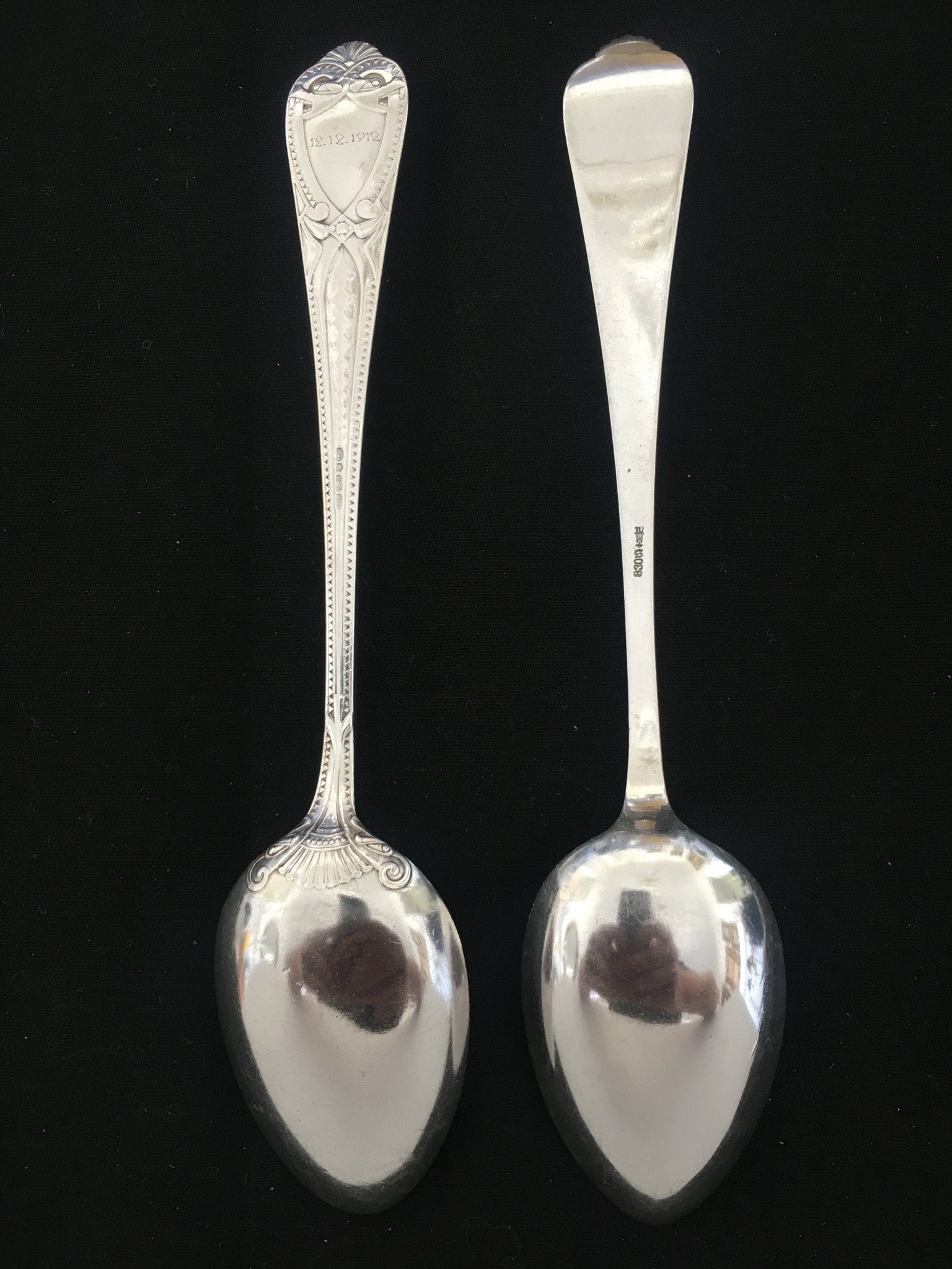 Romansk Sølvbestikk Bakside