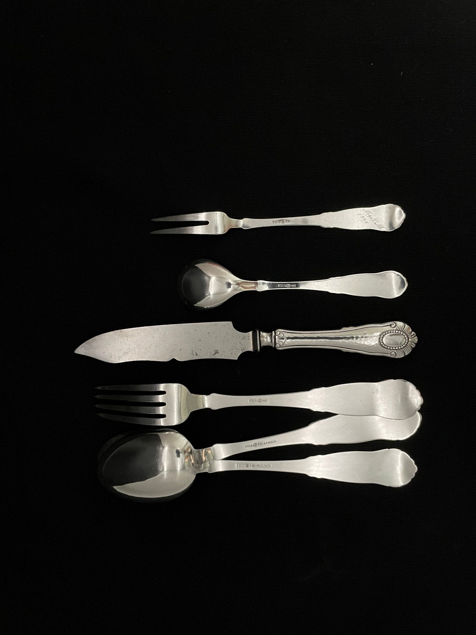 Sogne Sølvbestikk Bakside