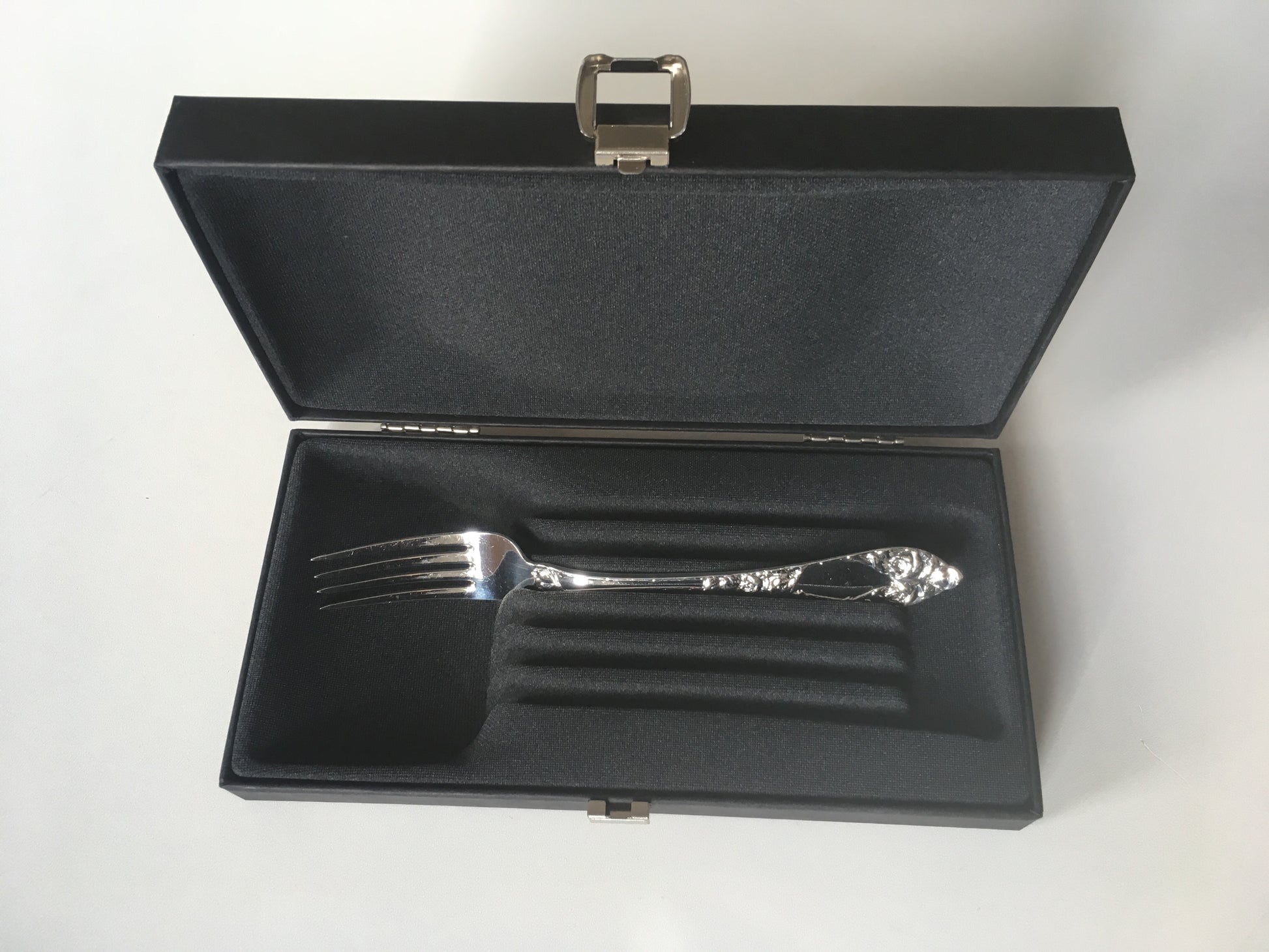 Sølvbestikk esker, Sølvtøy oppbevaring, Bestikk esker, bestikk etuier Gaffel
