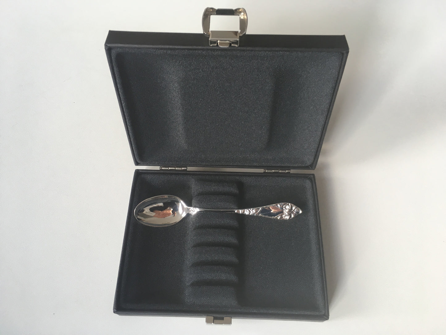 Sølvbestikk esker, Sølvtøy oppbevaring, Bestikk esker, bestikk etuier Kaffeskje