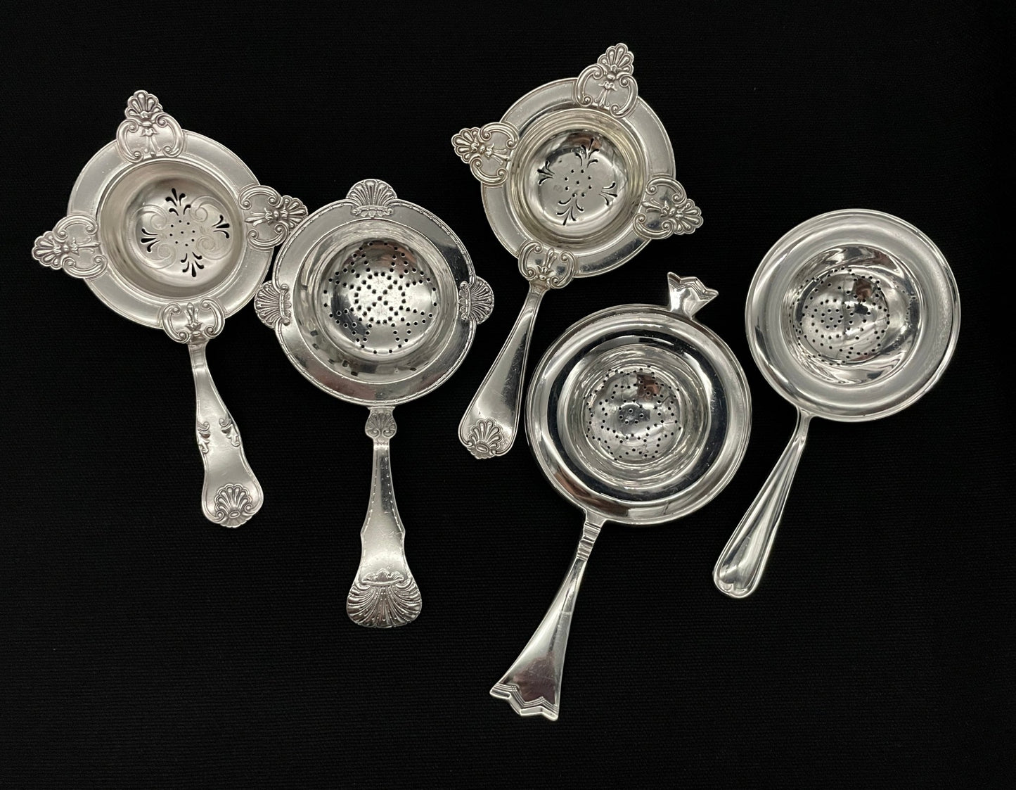 Sølvbestikk Tesil Queens Pattern og Dronningsølv og Skjell og Krone og Jubileum